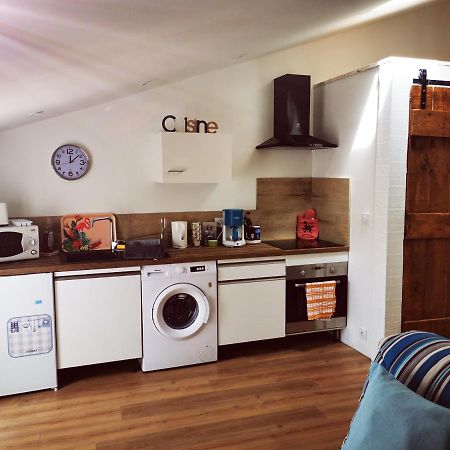 Appartement Avec Terrasse Saint-Martin-de-Brômes Zewnętrze zdjęcie