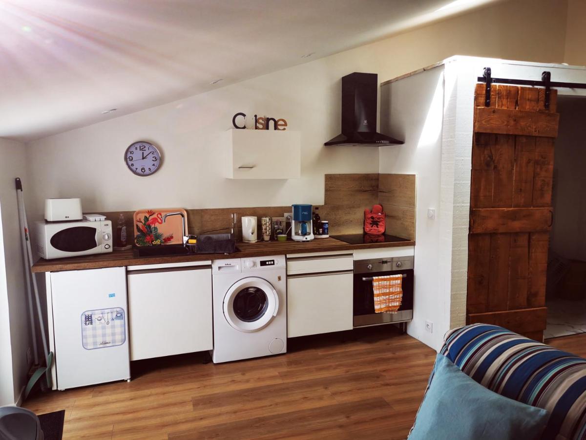 Appartement Avec Terrasse Saint-Martin-de-Brômes Zewnętrze zdjęcie